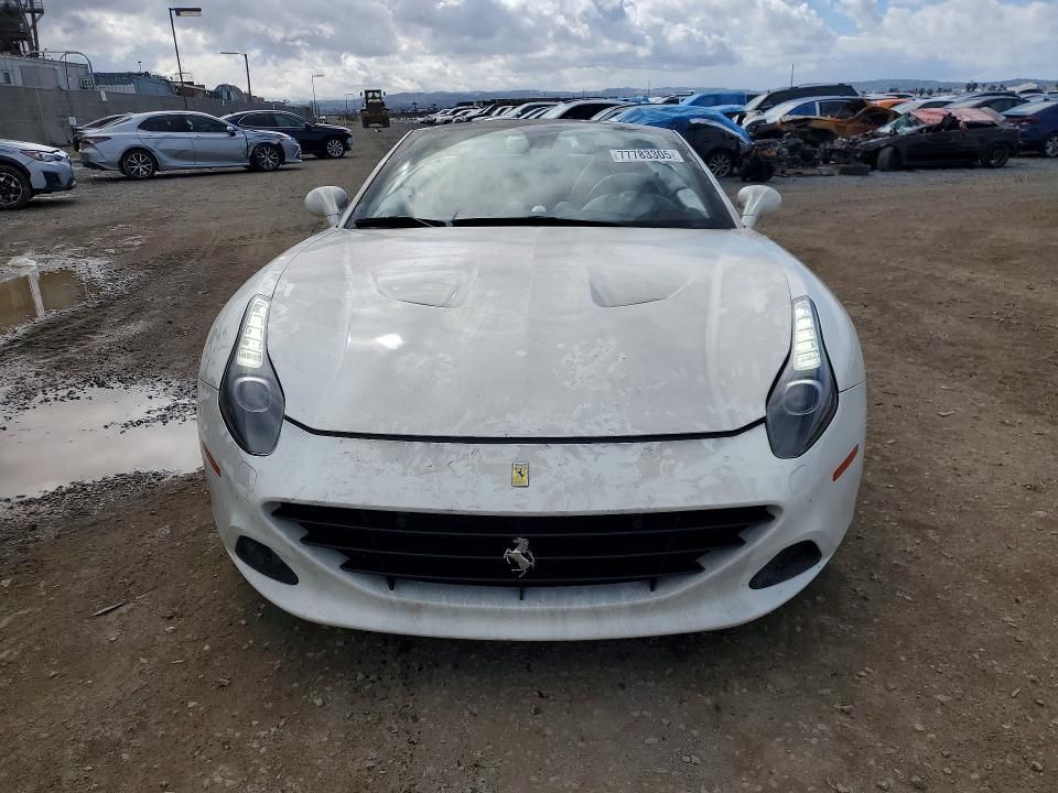 2015 Ferrari California t