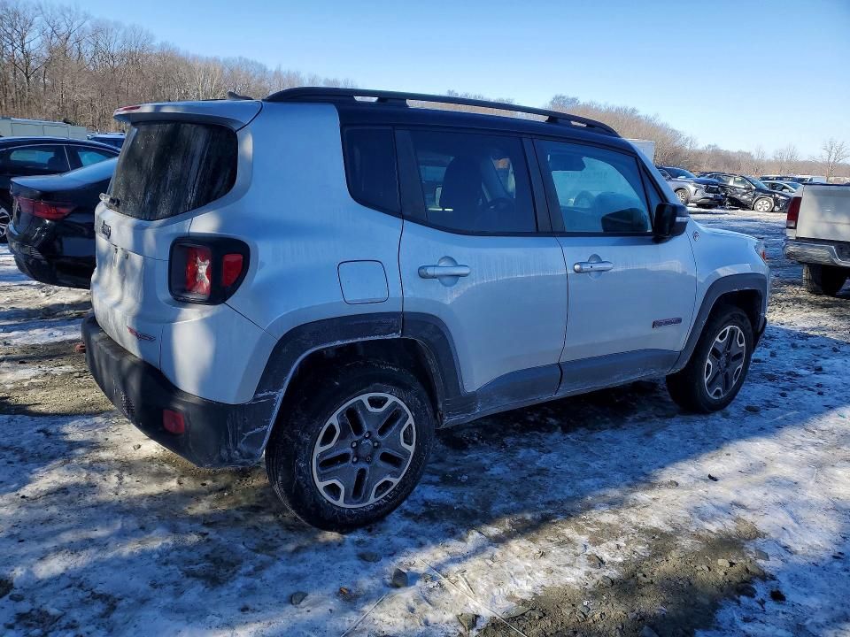 2016 Jeep Renegade Trailhawk