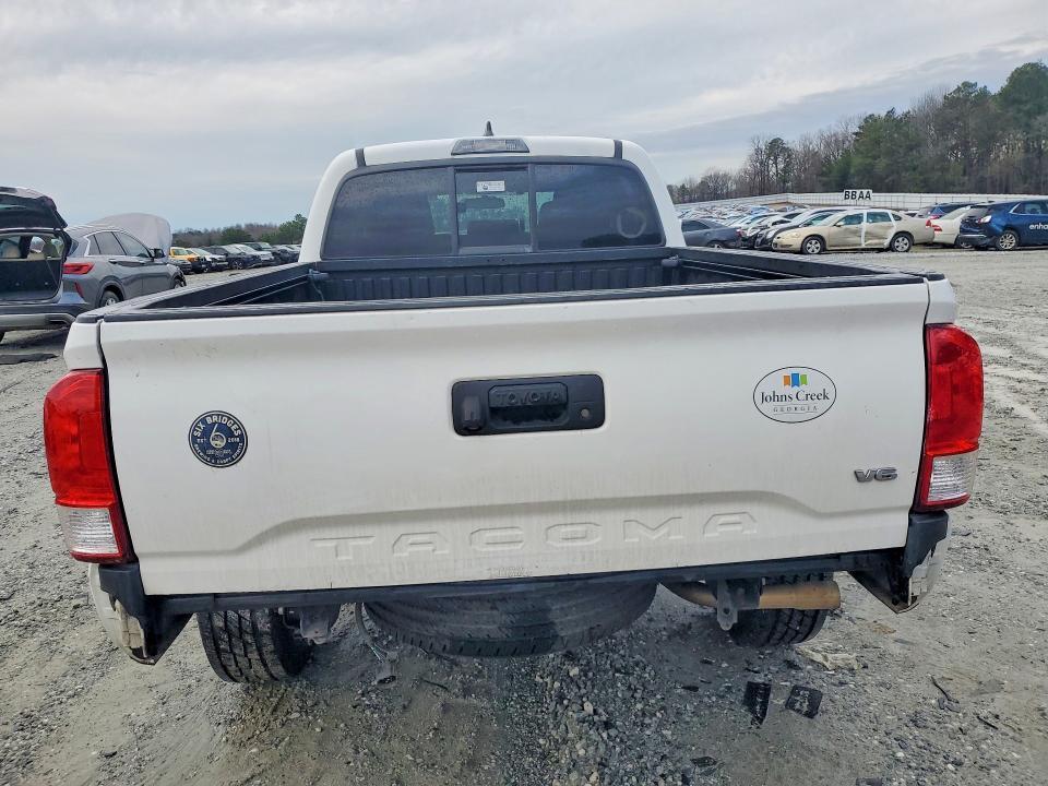 2016 Toyota Tacoma SR5 V6