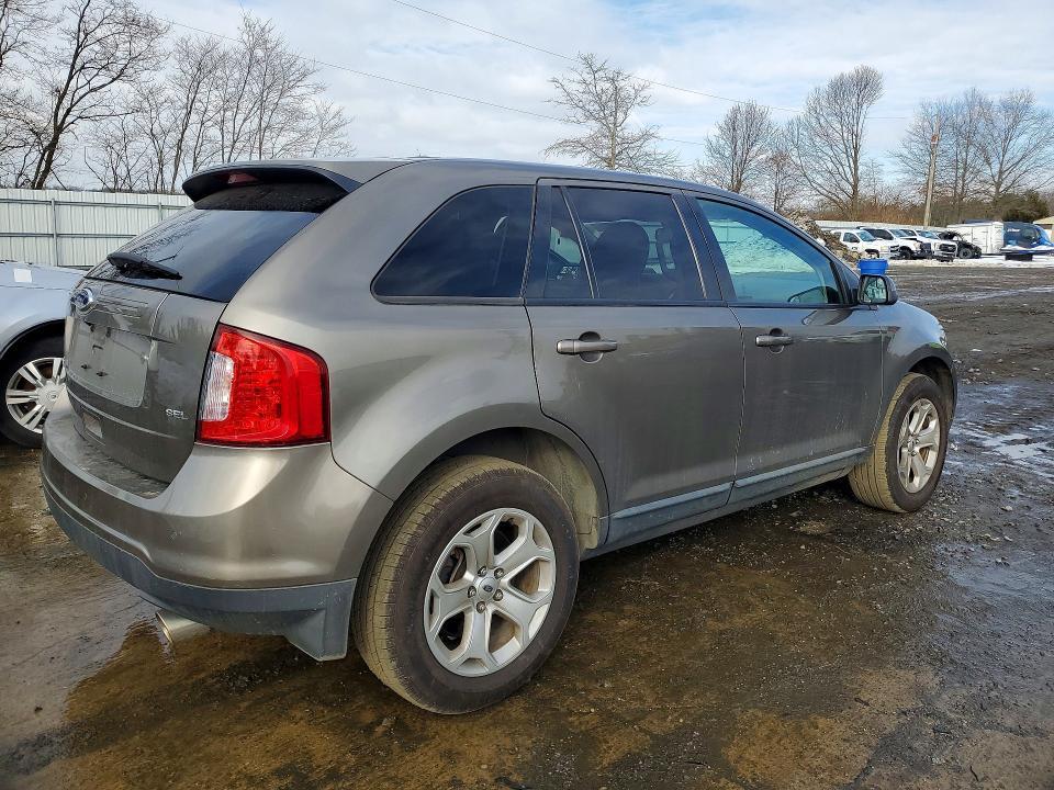 2013 Ford Edge sel