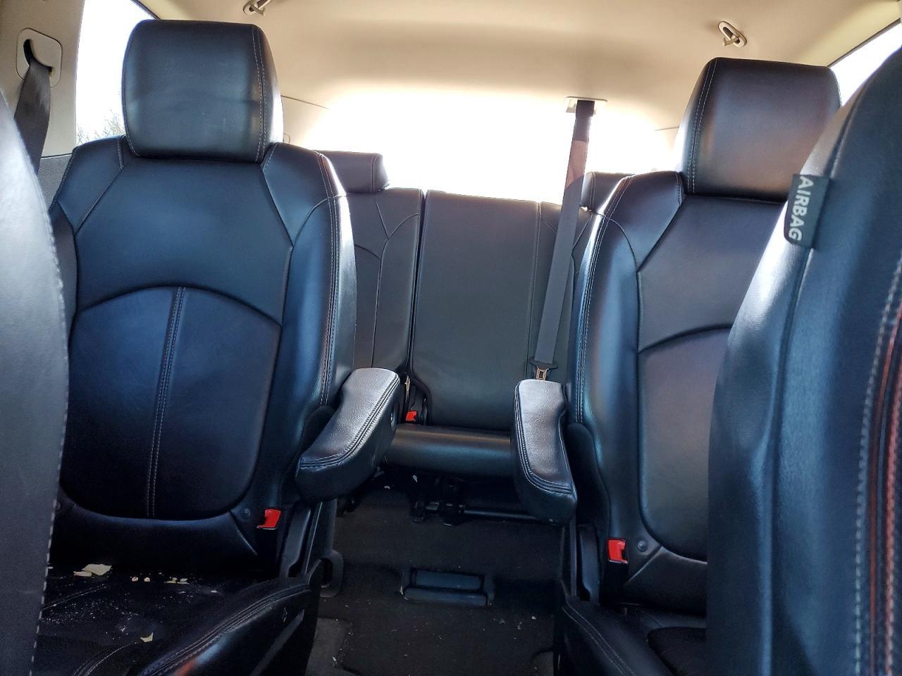 2013 Chevrolet Traverse lt