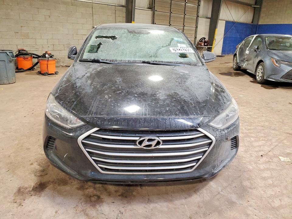 2018 Hyundai Elantra se