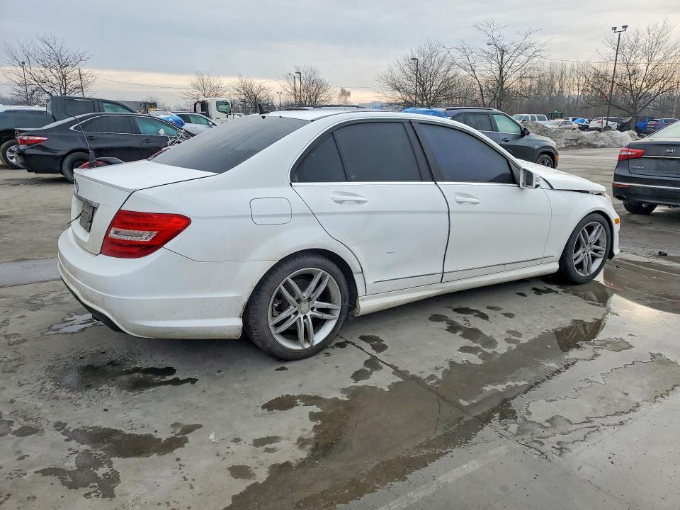 2013 Mercedes-Benz C 250