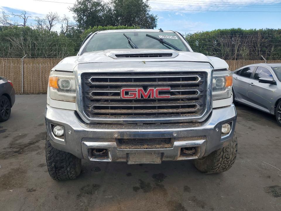 2018 GMC Sierra K2500 slt