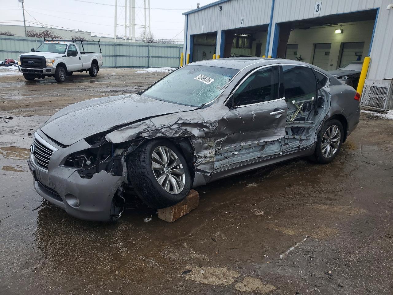 2012 Infiniti M37 x