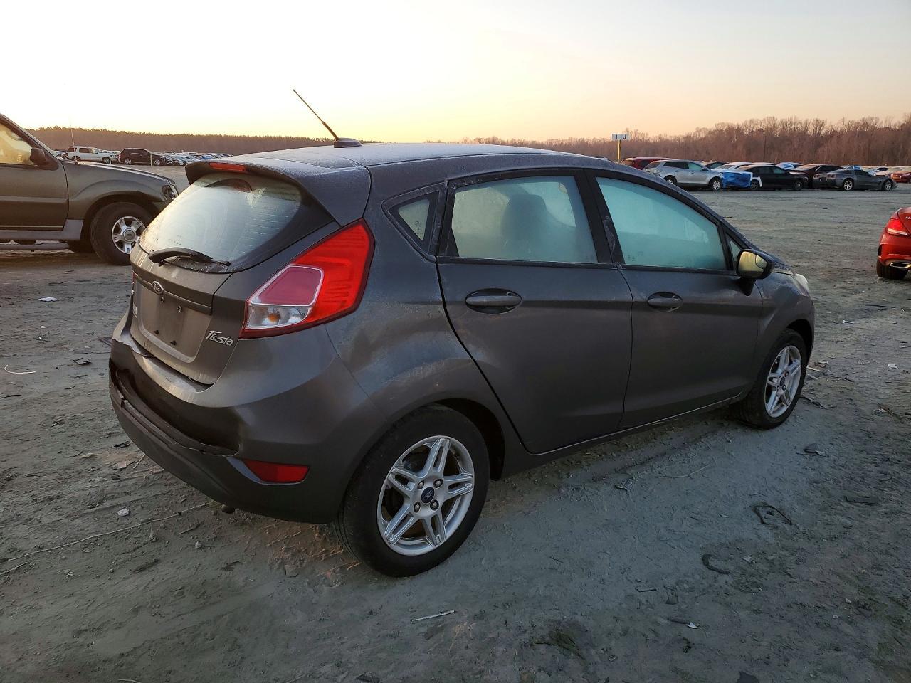 2017 Ford Fiesta se