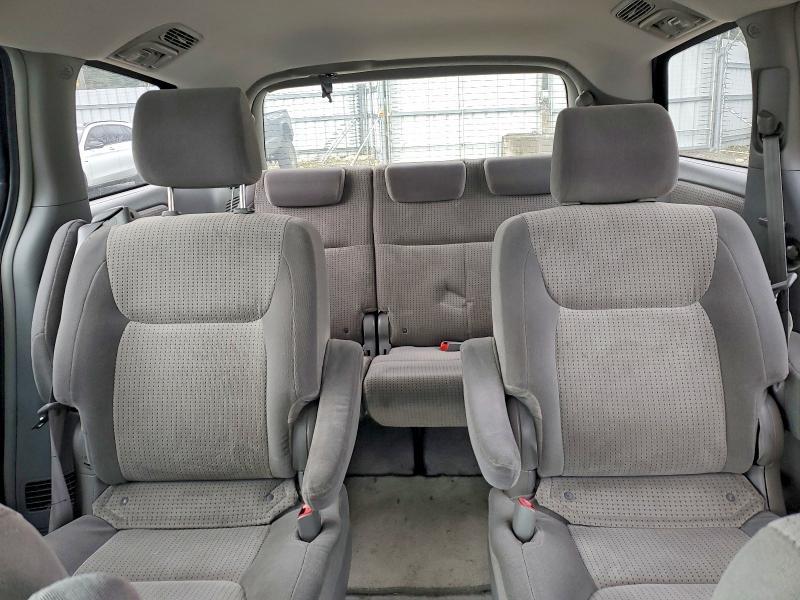 2006 Toyota Sienna le 7 Passenger