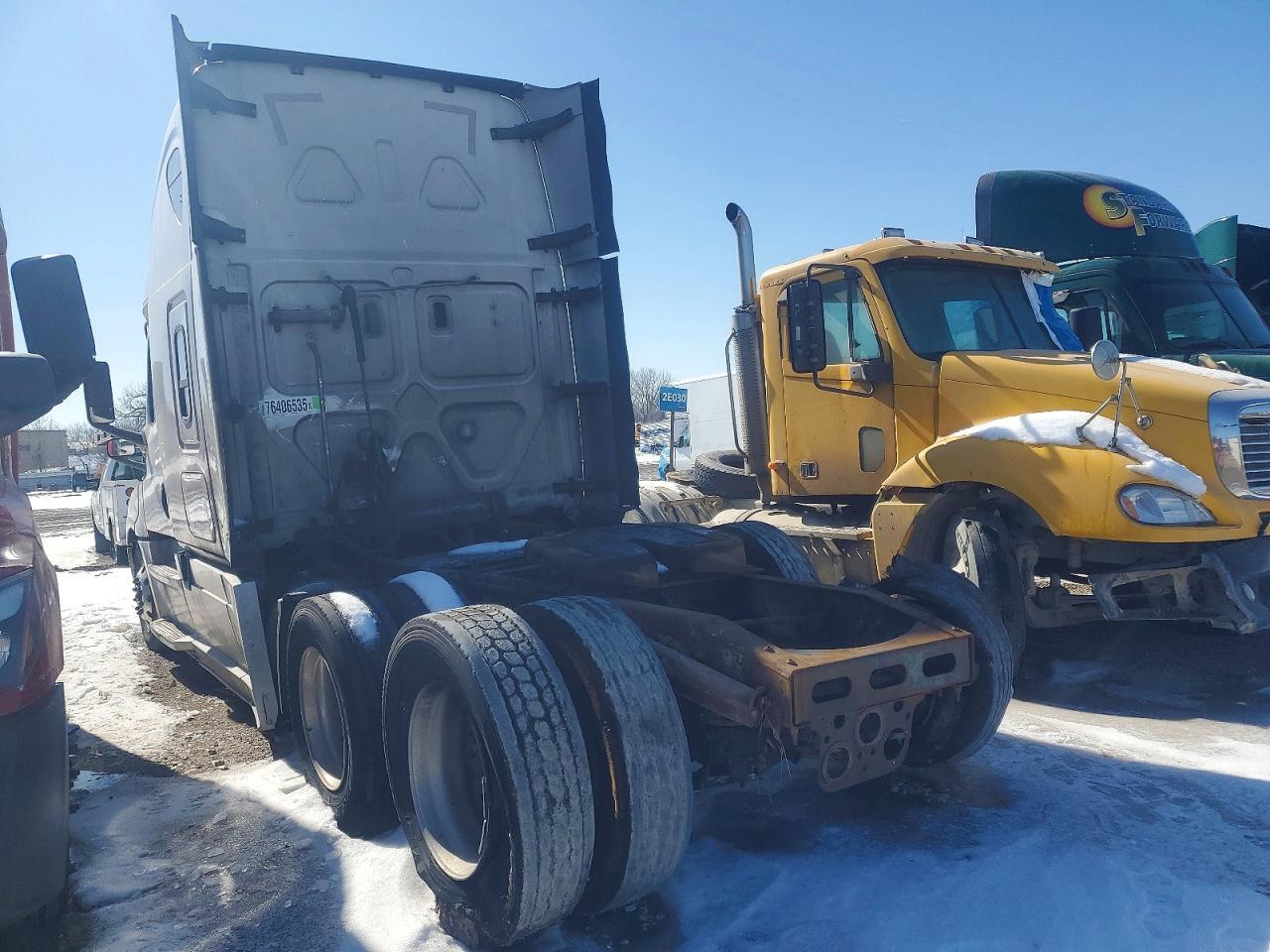 2019 Freigliner Cascadia 126