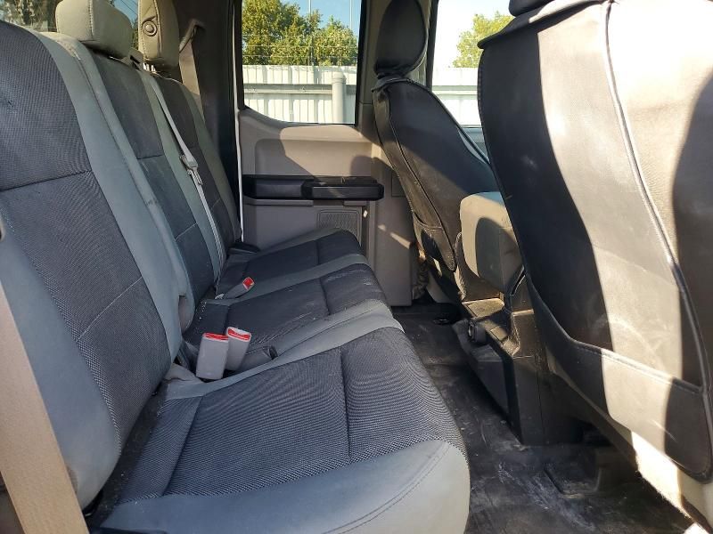 2015 Ford F150 Super cab