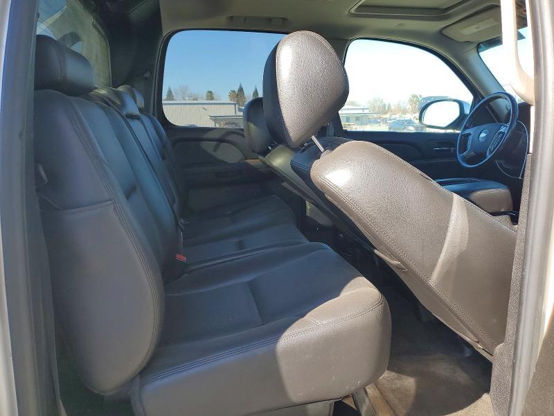 2010 Chevrolet Avalanche LTZ