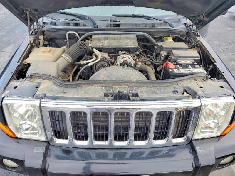 2008 Jeep Commander Sport
