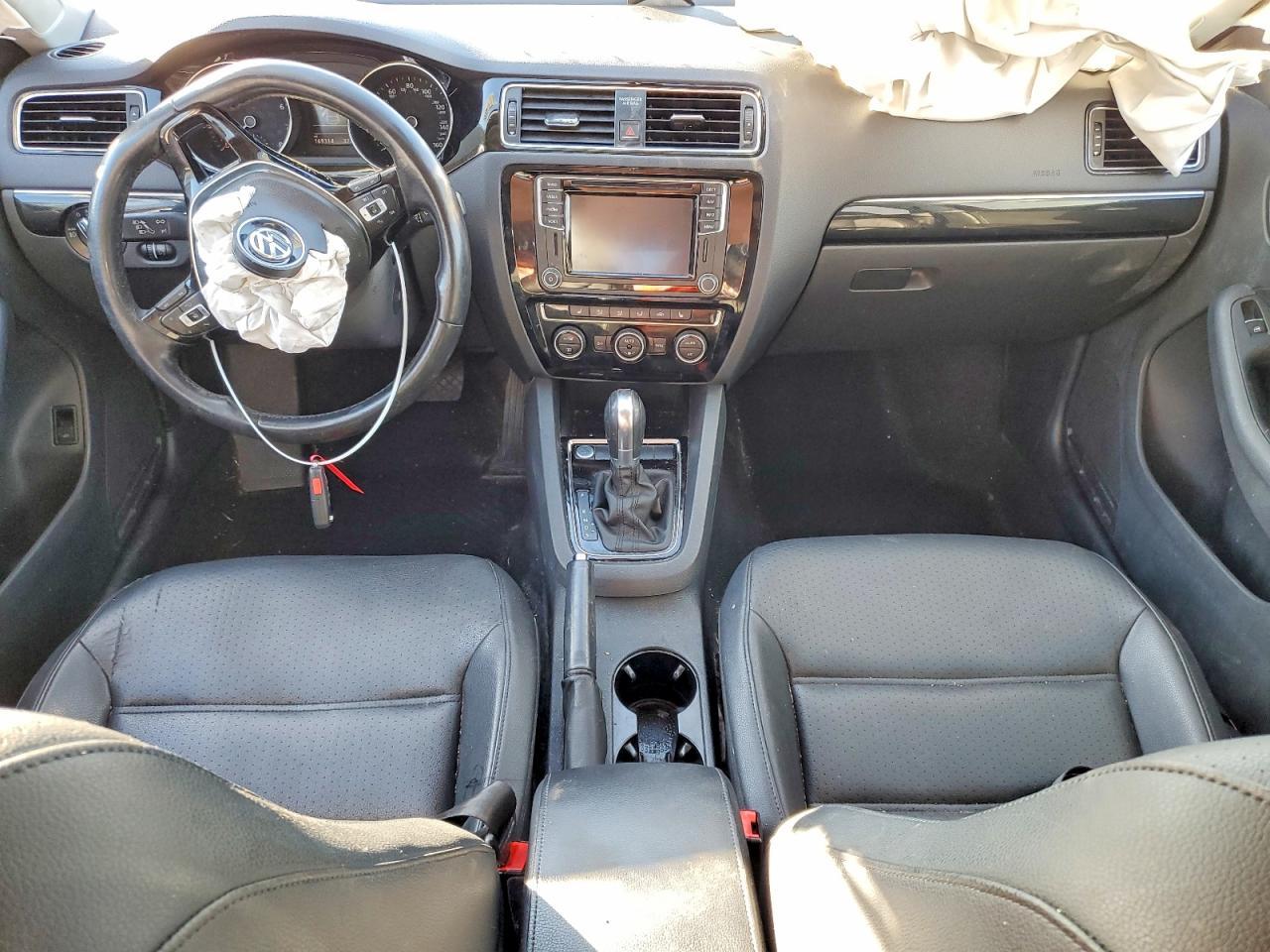 2017 Volkswagen Jetta sel
