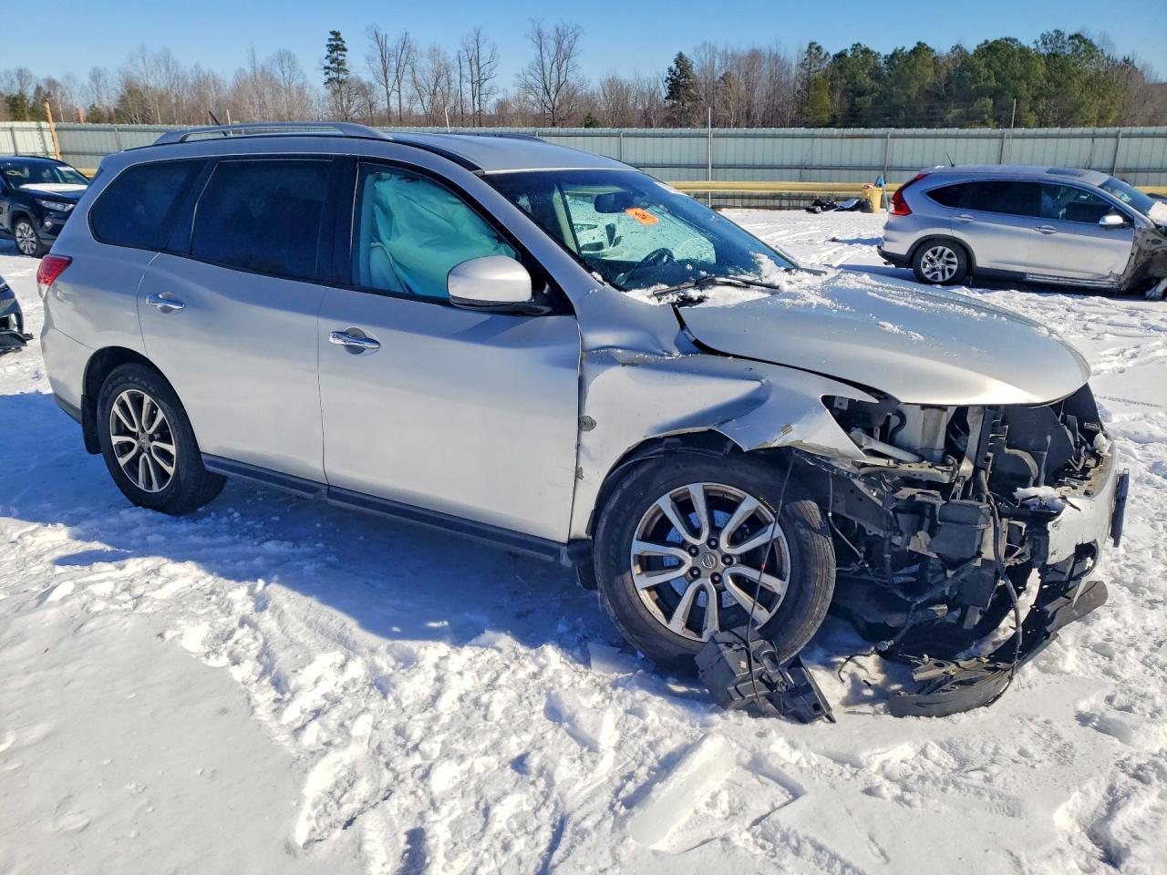 2015 Nissan Pathfinder s