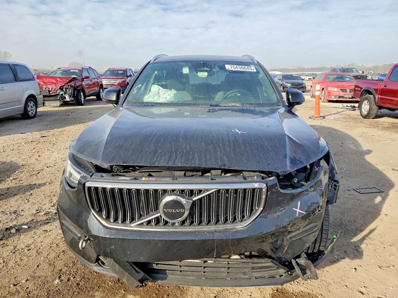 2025 Volvo Xc40 Core