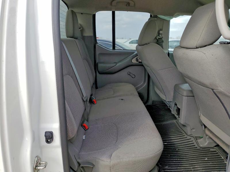 2019 Nissan Frontier s