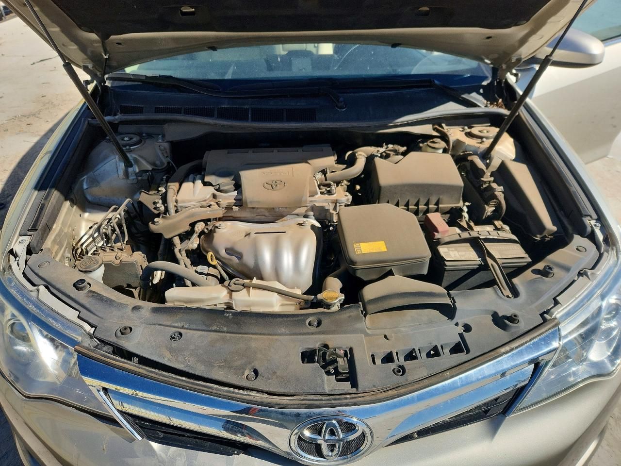 2014 Toyota Camry l