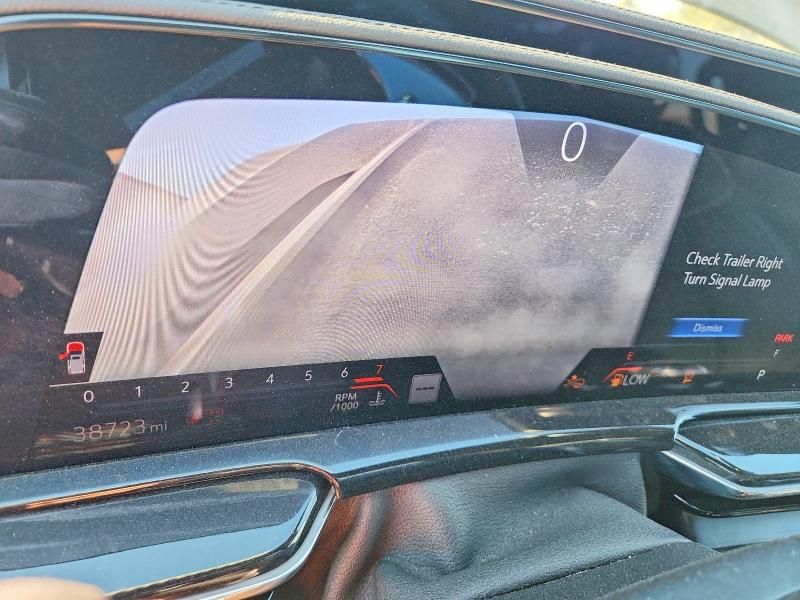 2023 Cadillac Escalade v Sport