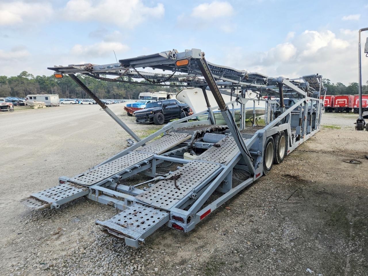 2001 Unknown 2001 Car Carrier