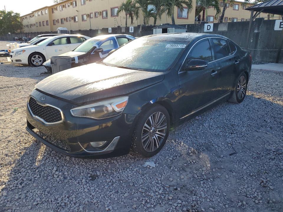 2014 KIA Cadenza Premium