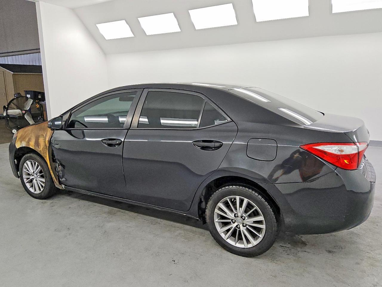 2015 Toyota Corolla le Plus