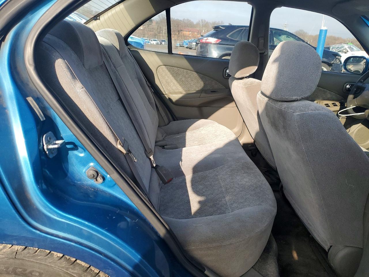 2003 Nissan Sentra xe