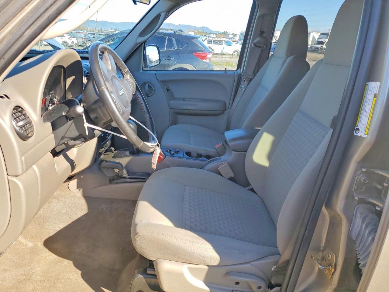 2007 Jeep Liberty Sport