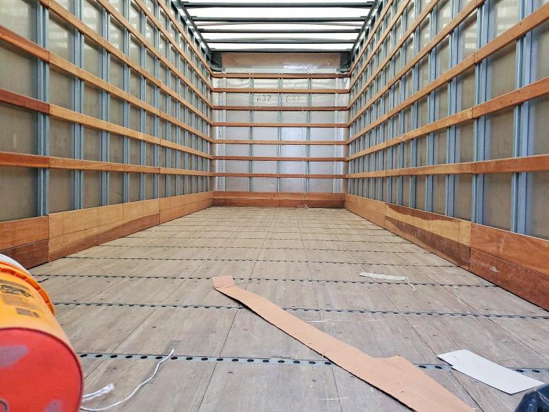 2022 Peterbilt 337 BOX Truck