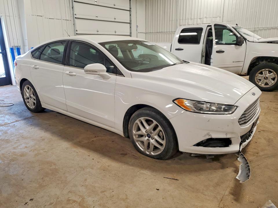 2016 Ford Fusion se