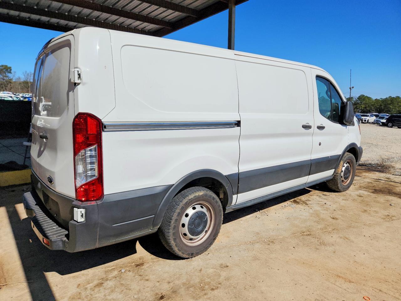 2019 Ford Transit T-150