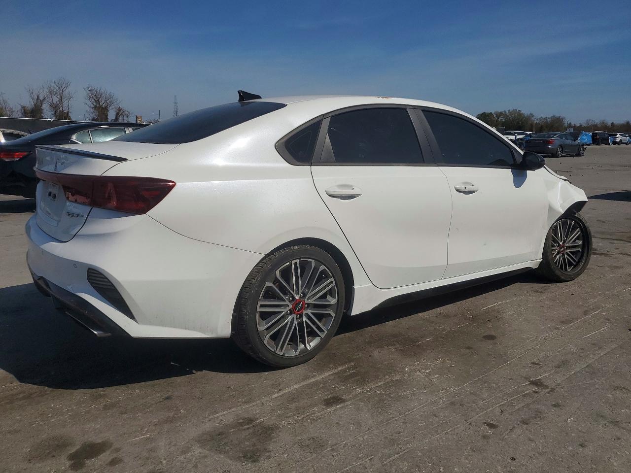 2022 KIA Forte gt