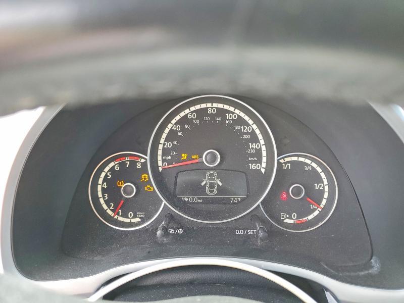 2014 Volkswagen Beetle