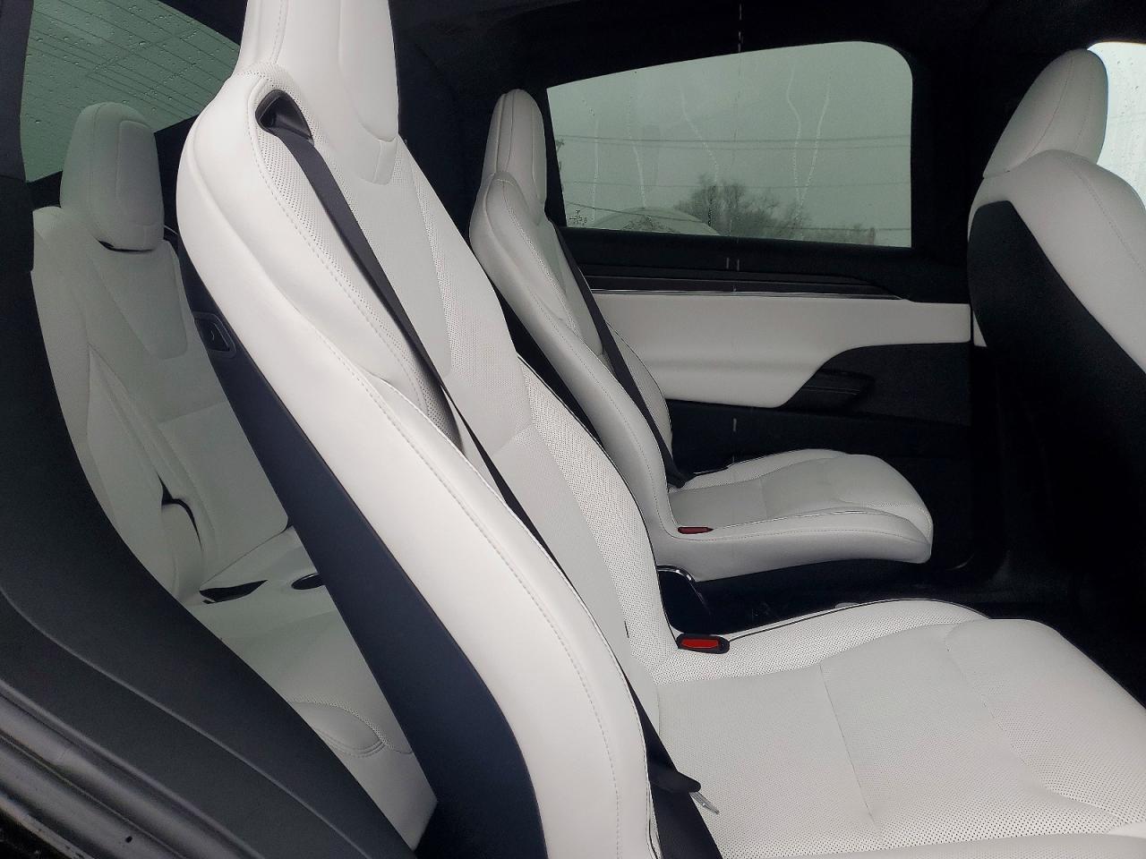 2023 Tesla Model x