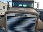 2000 Freigliner 2000 Freightliner FLD120 Semi Truck