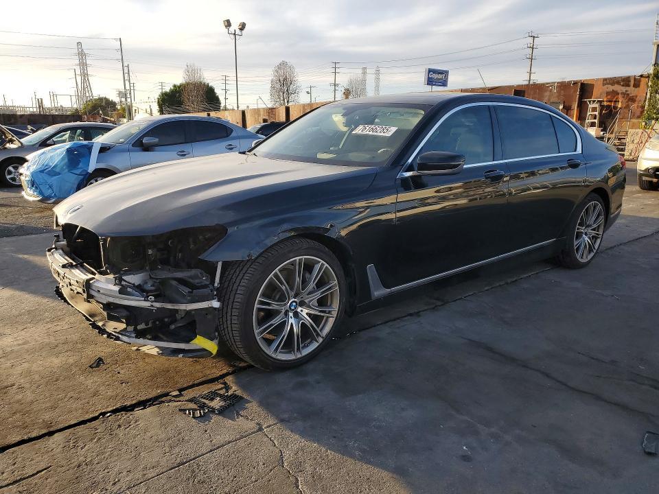 2017 BMW 740 i