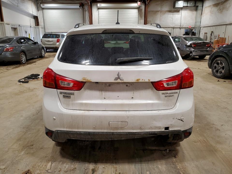 2013 Mitsubishi Outlander Sport le
