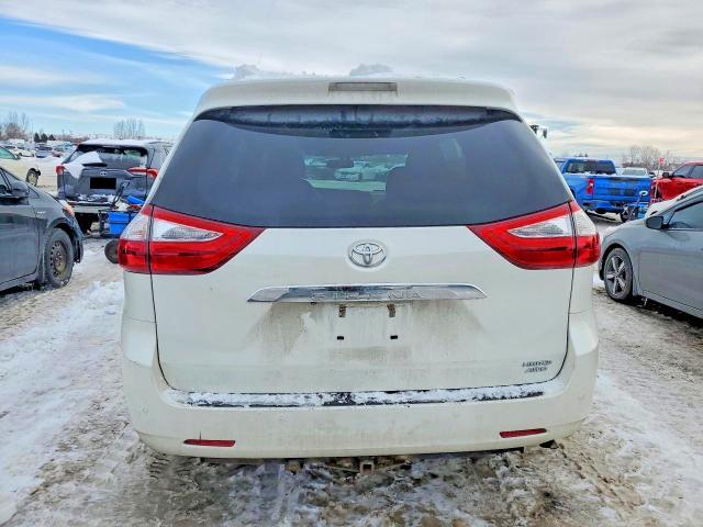 2017 Toyota Sienna xle