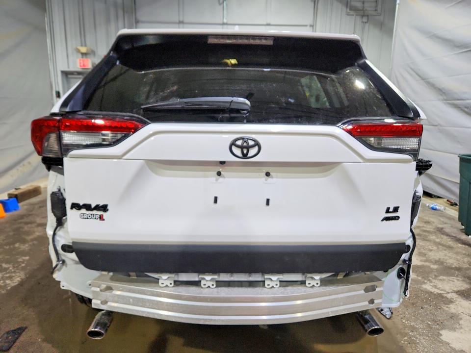 2025 Toyota Rav4 le
