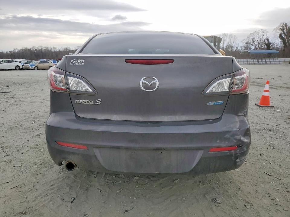 2012 Mazda 3 I