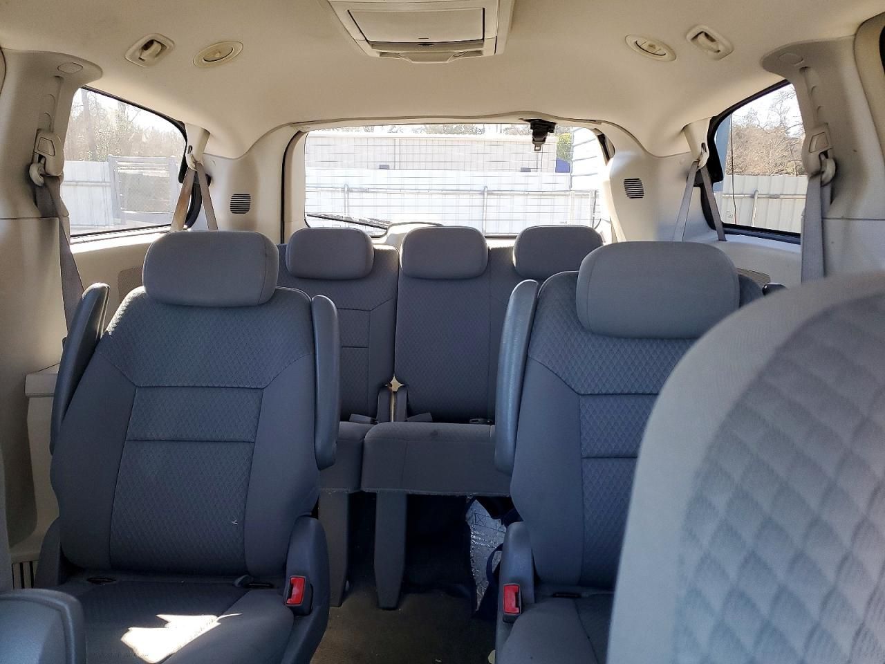 2010 Chrysler Town & Country Touring