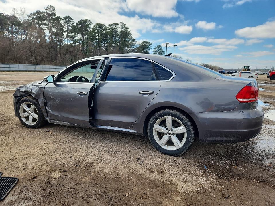2012 Volkswagen Passat se
