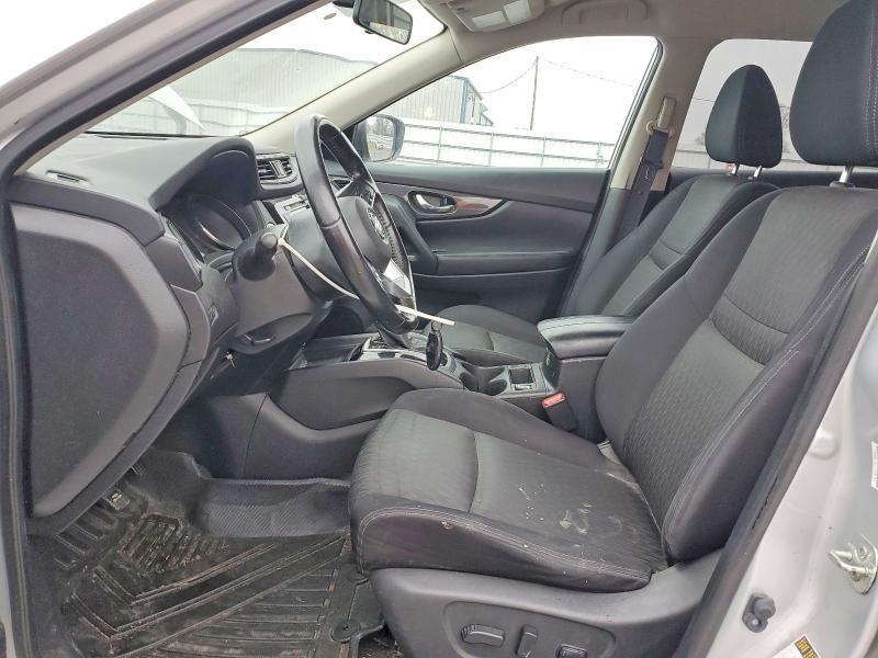 2018 Nissan Rogue sv
