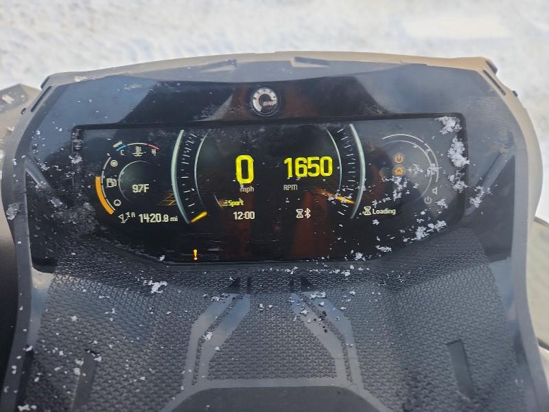 2022 Bombardier Snowmobile