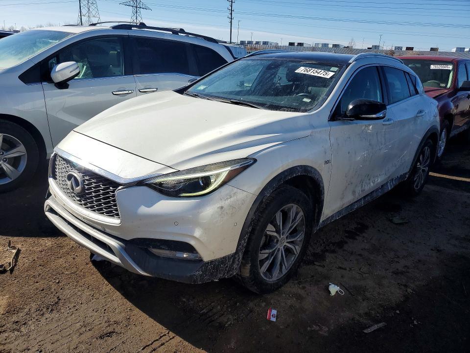 2018 Infinity Qx30 Premium