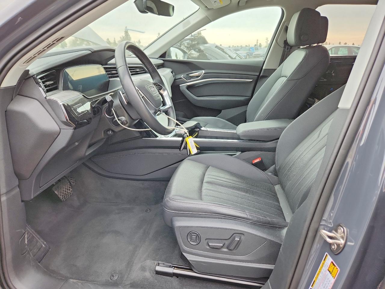 2024 Audi Q8 E-tron Premium Plus