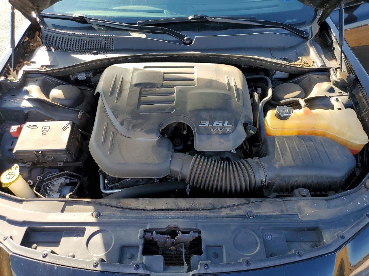 2018 Chrysler 300 s