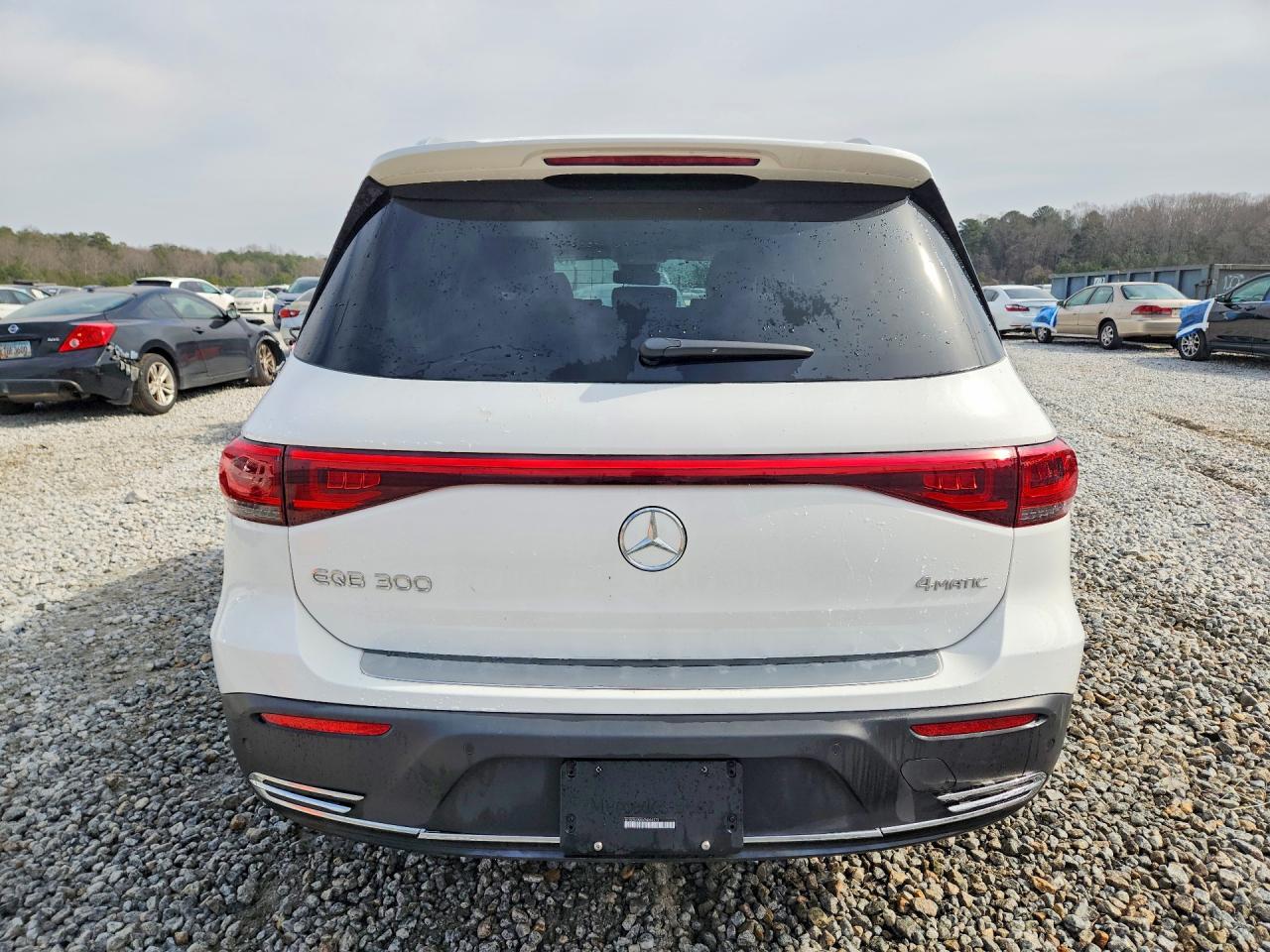 2023 Mercedes-Benz Eqb 300 4matic