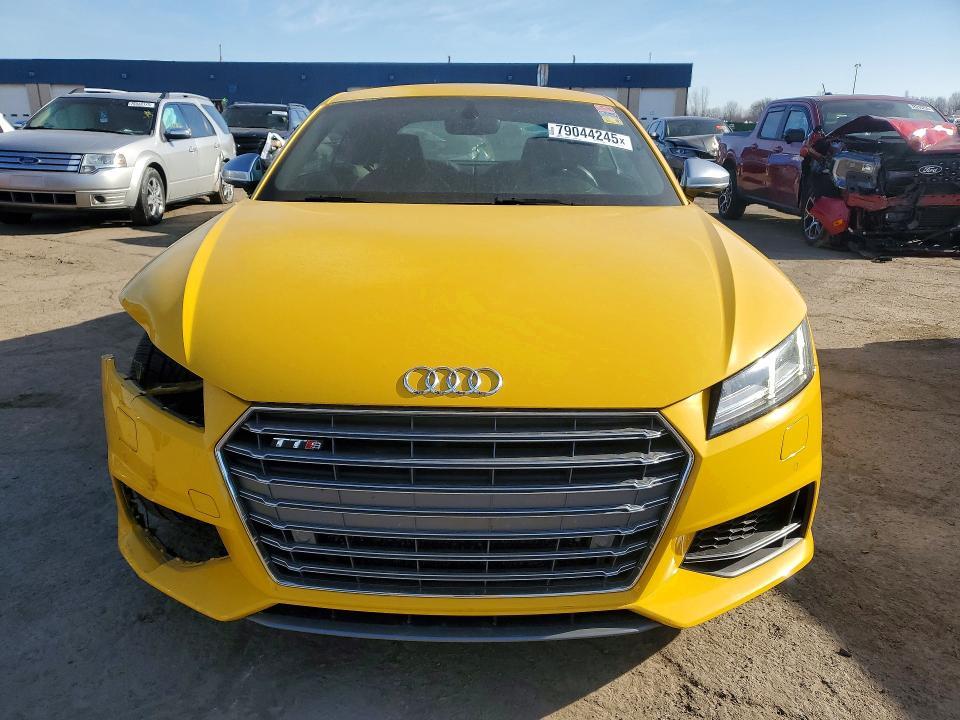 2016 Audi TTS