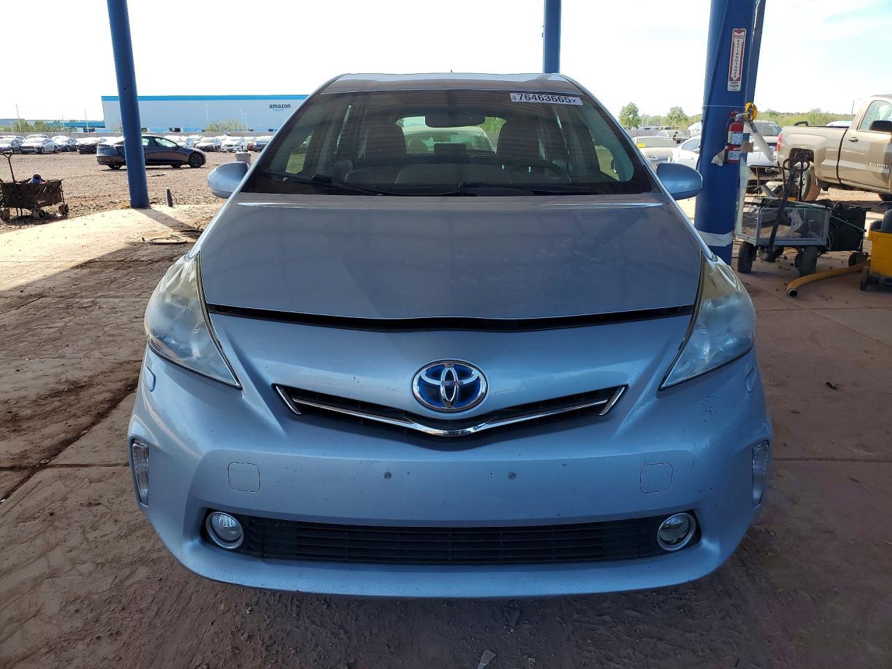 2012 Toyota Prius v Five