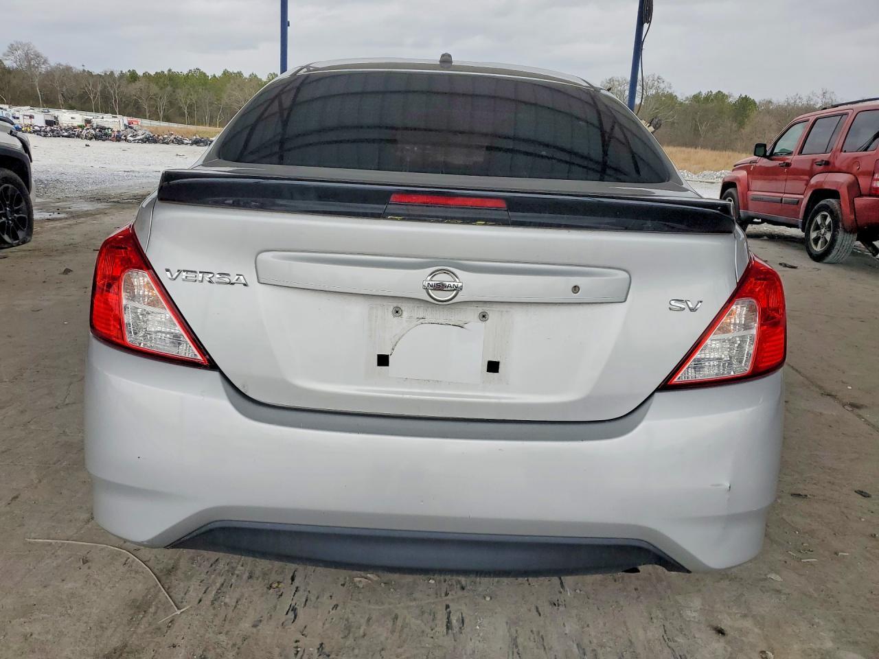 2018 Nissan Versa s