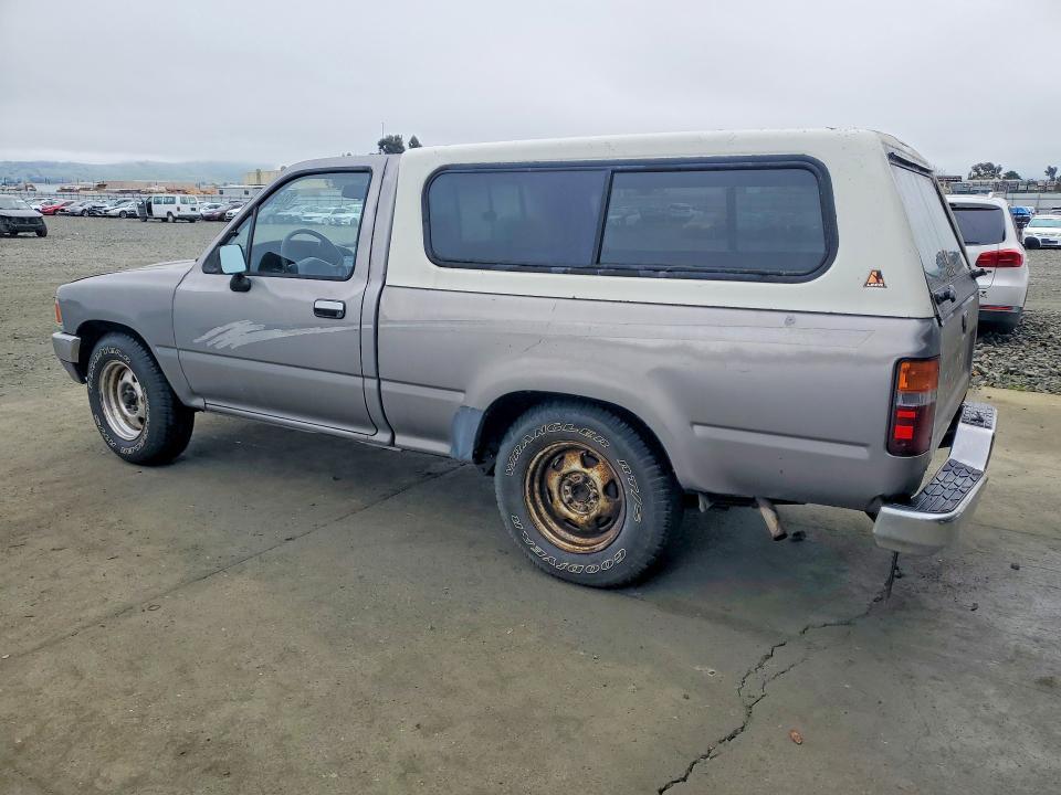 1993 Toyota Pickup Deluxe